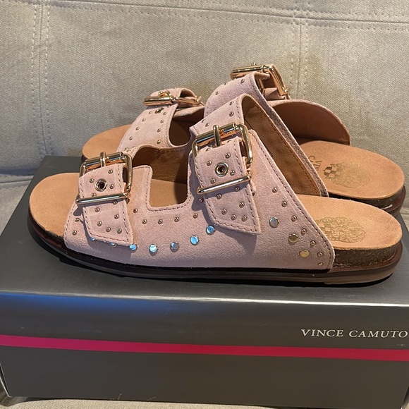 Vince Camuto Daphnee Sandal - Picture 2 of 9